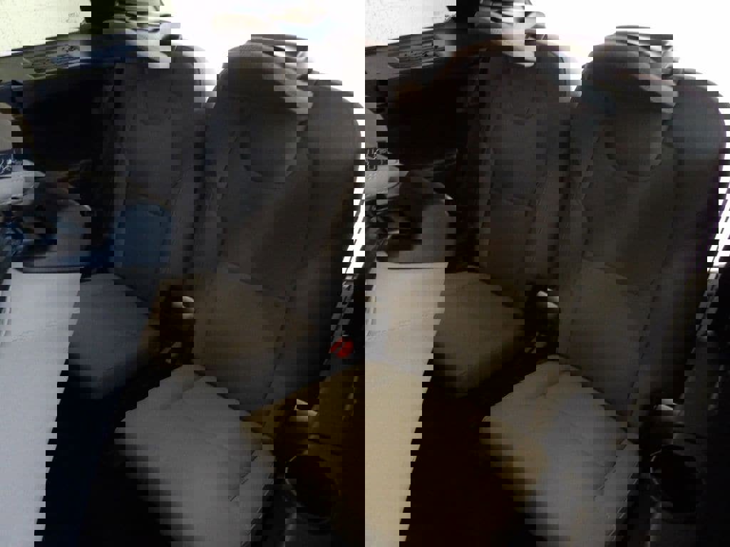 Certified 2025 Volvo XC90 T8 Plus image 27