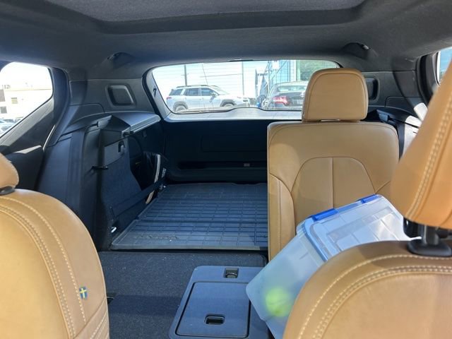 Used 2019 Volvo XC40 T5 Inscription image 9