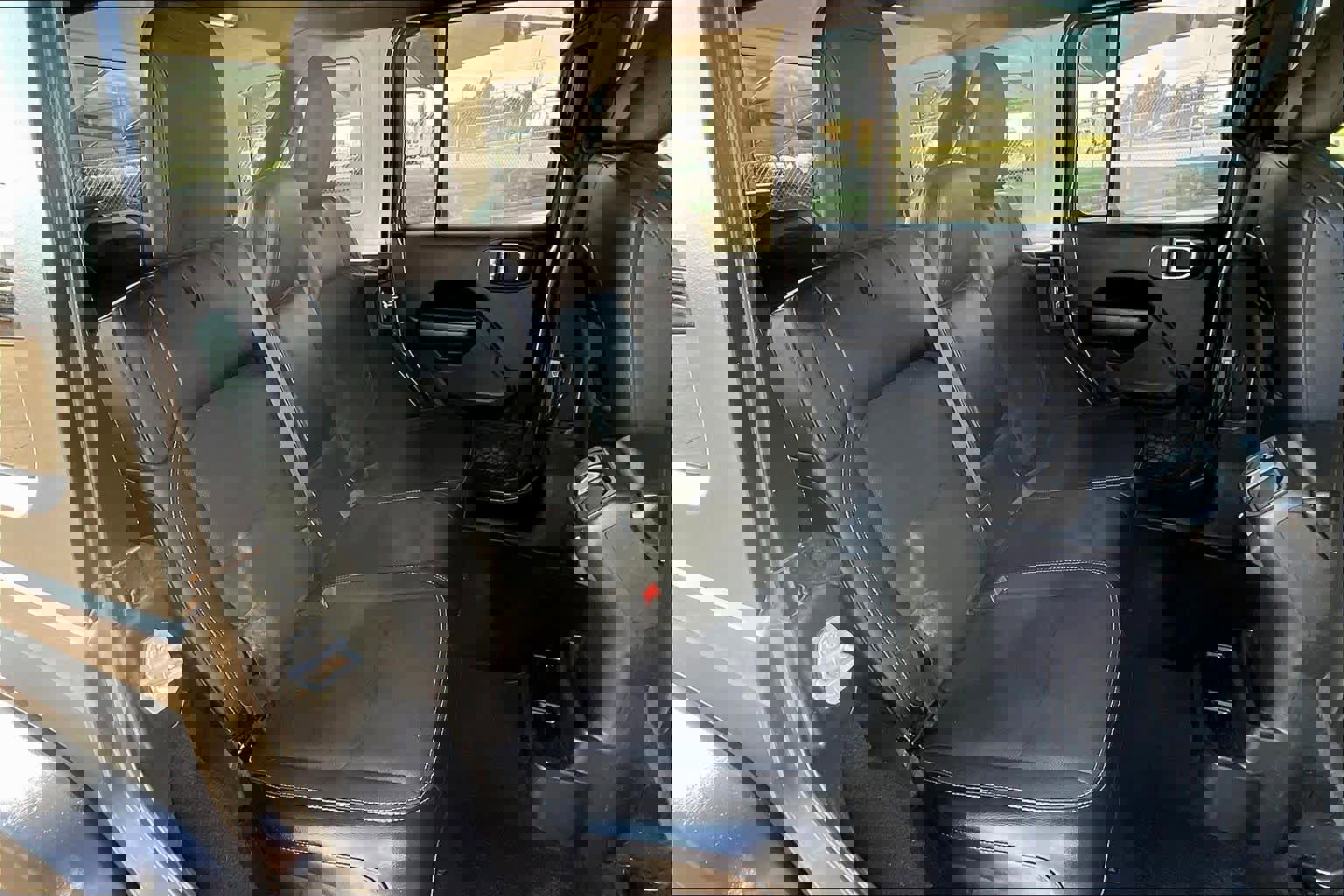 Used 2021 Jeep Wrangler Unlimited Sport image 17