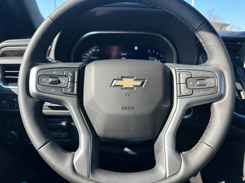 Used 2024 Chevrolet Tahoe Premier w/ Premium Package image 40