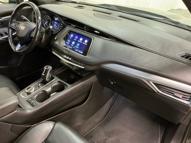Used 2019 Cadillac XT4 Premium Luxury w/ Cold Weather Package image 19