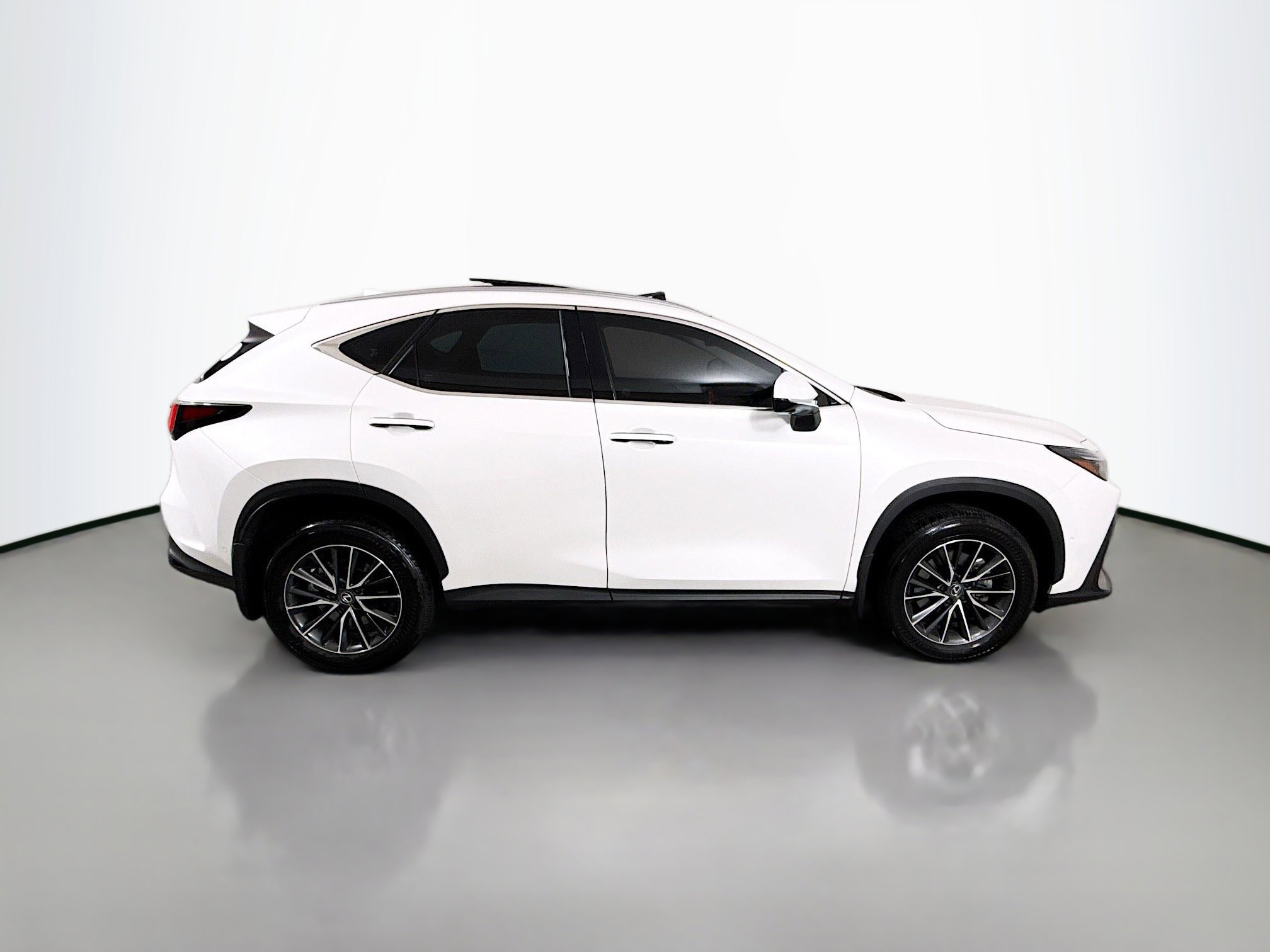 Used 2025 Lexus NX 350h AWD w/ Cold Area Package image 8