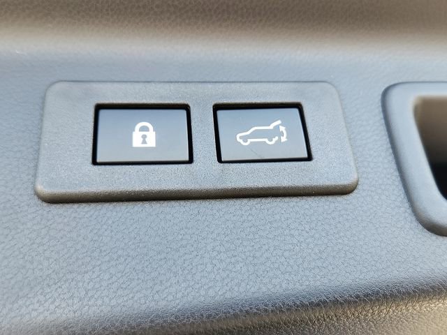 Used 2026 Subaru Forester Limited image 30