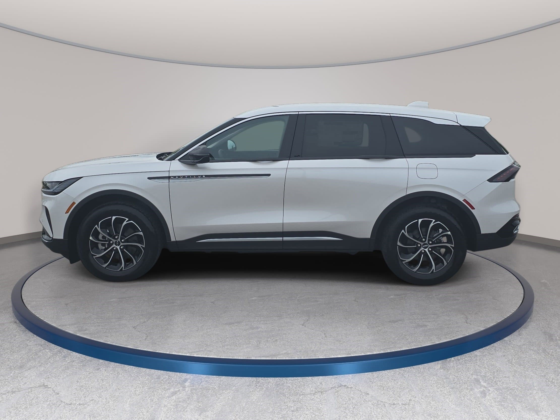 New 2026 Lincoln Nautilus Premier AWD/4WD image 8