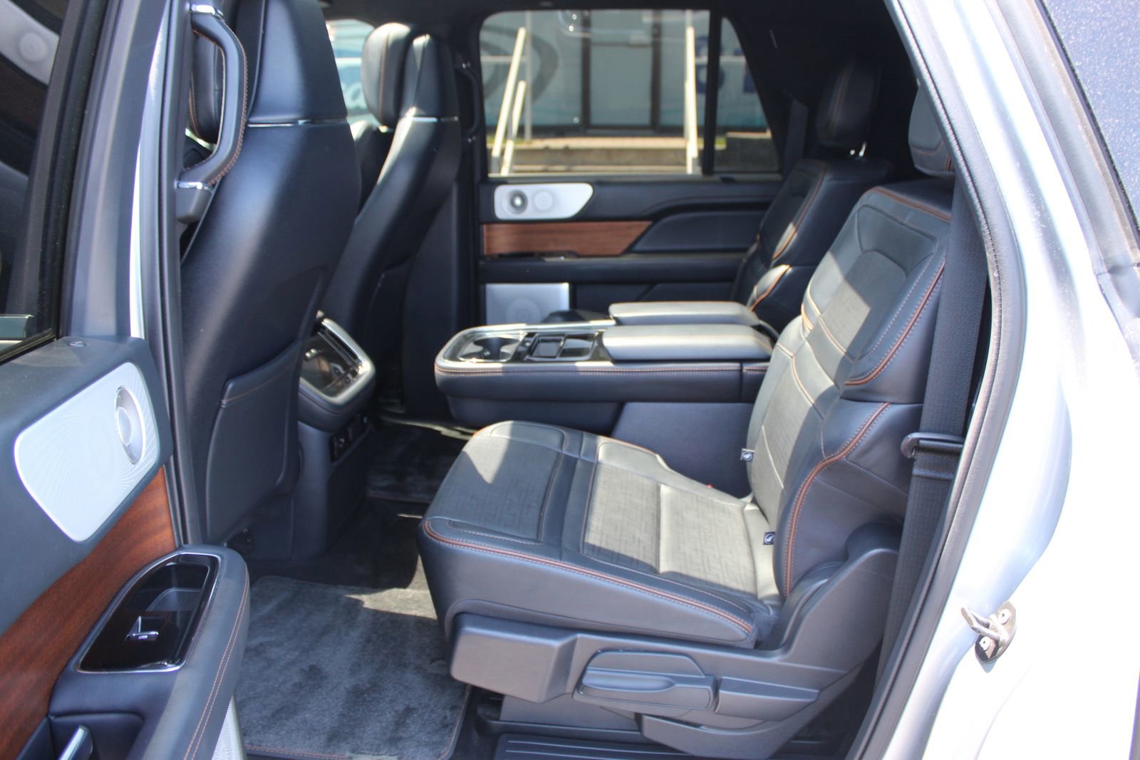 Used 2022 Lincoln Navigator L Black Label AWD/4WD image 25