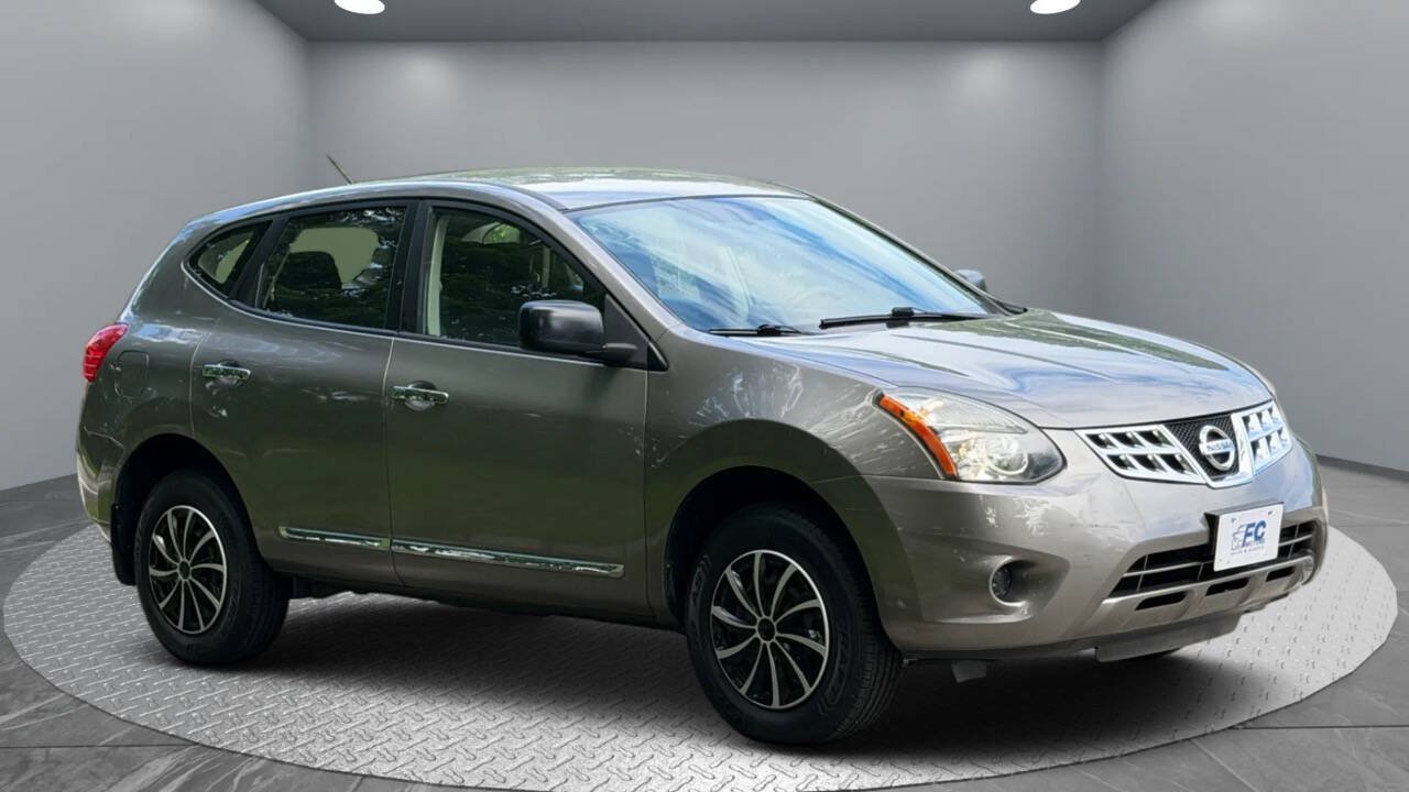 Used 2014 Nissan Rogue S AWD/4WD image 4