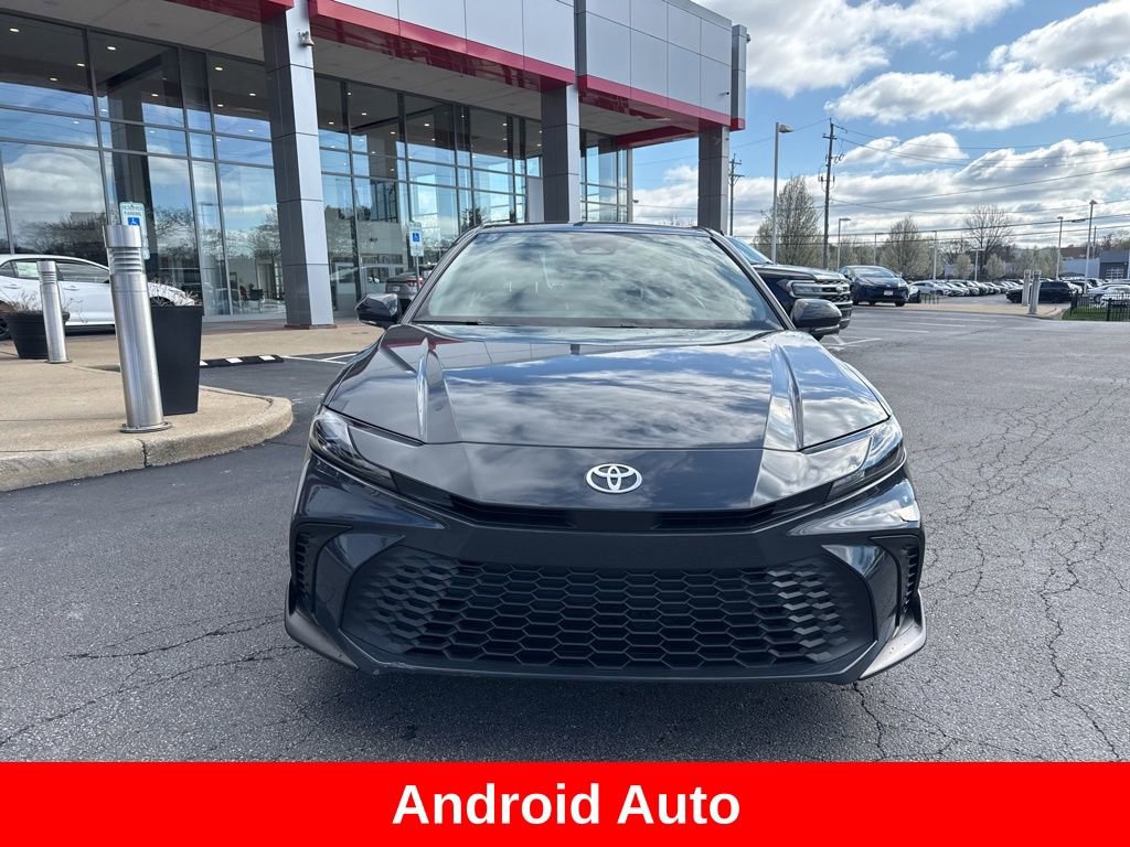 Certified 2025 Toyota Camry SE FWD image 11