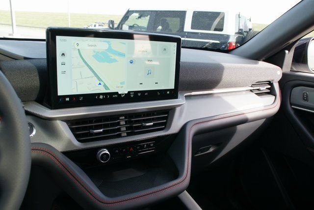 New 2026 Ford Explorer ST-Line w/ ST-Line Street Pack image 24