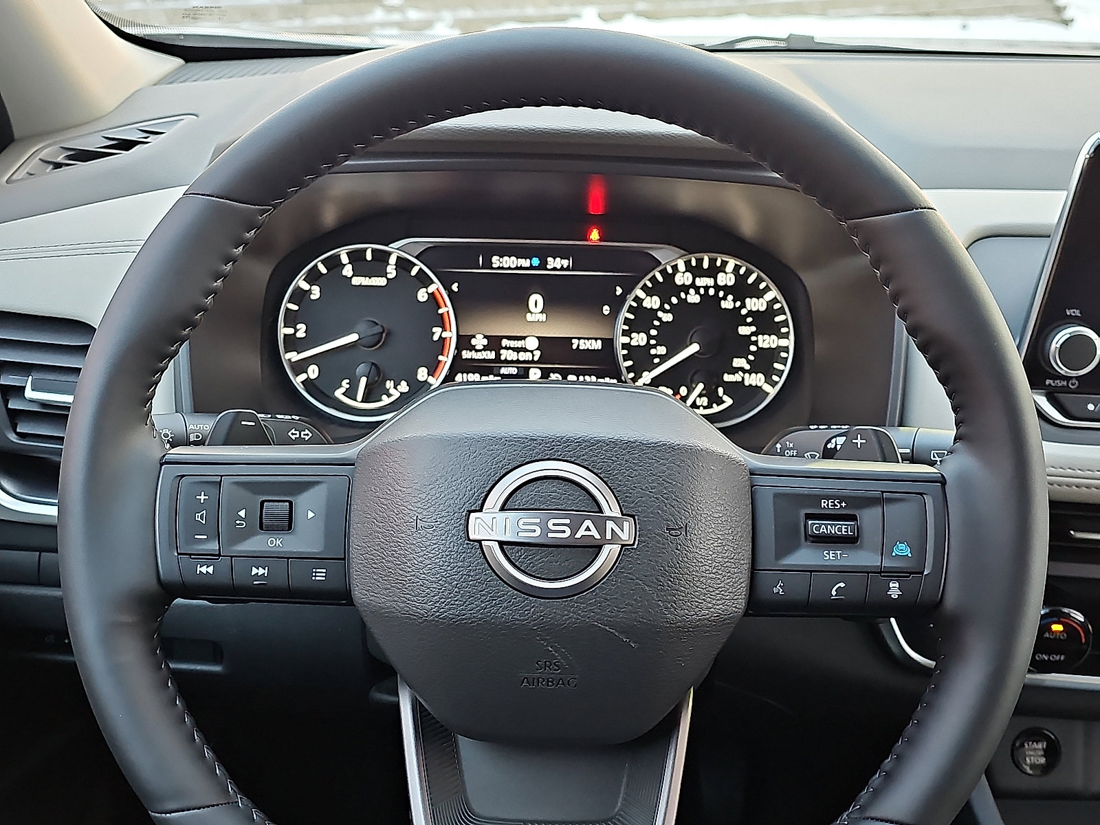 Certified 2025 Nissan Rogue SV image 19