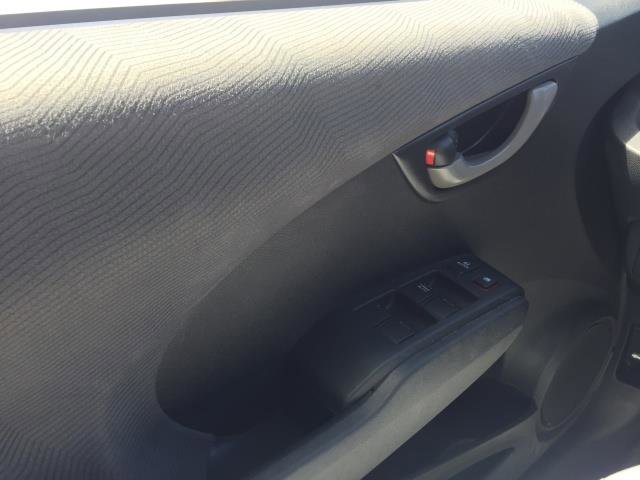 Used 2013 Honda Fit image 22
