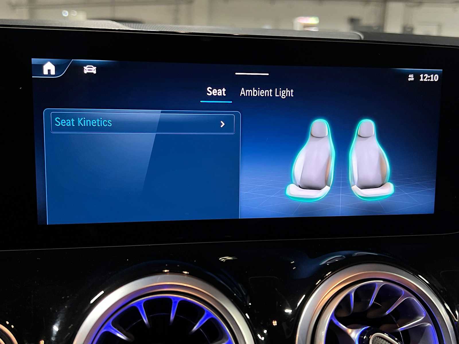 Certified 2025 Mercedes-Benz GLA 250 4MATIC image 30