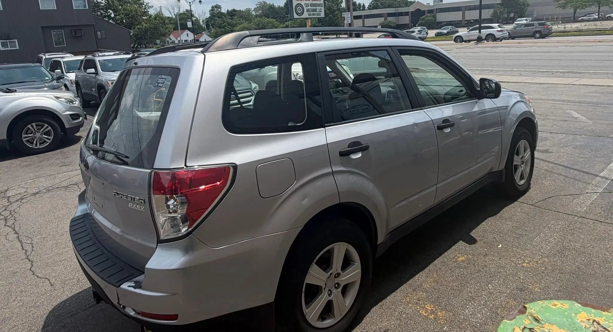 Used 2012 Subaru Forester 2.5X w/ Alloy Wheel Pkg AWD/4WD image 8