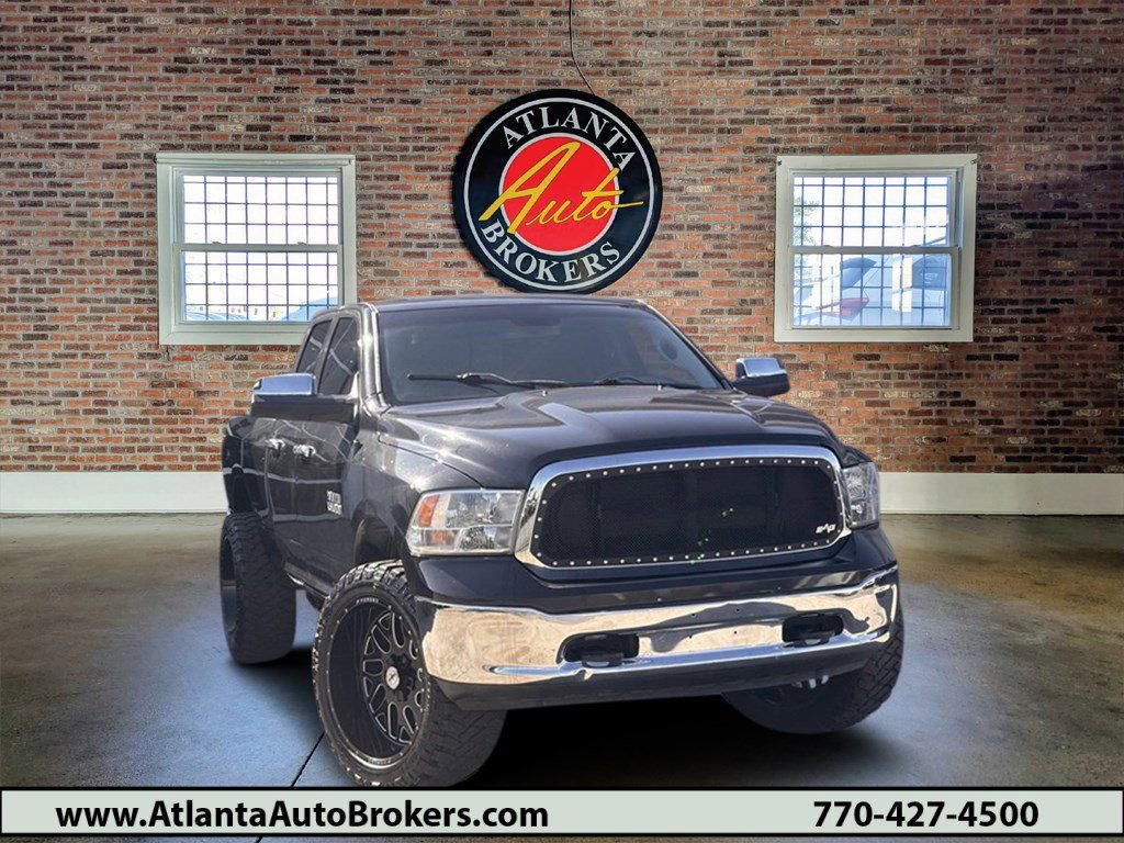 Used 2016 RAM 1500 Classic SLT image 1
