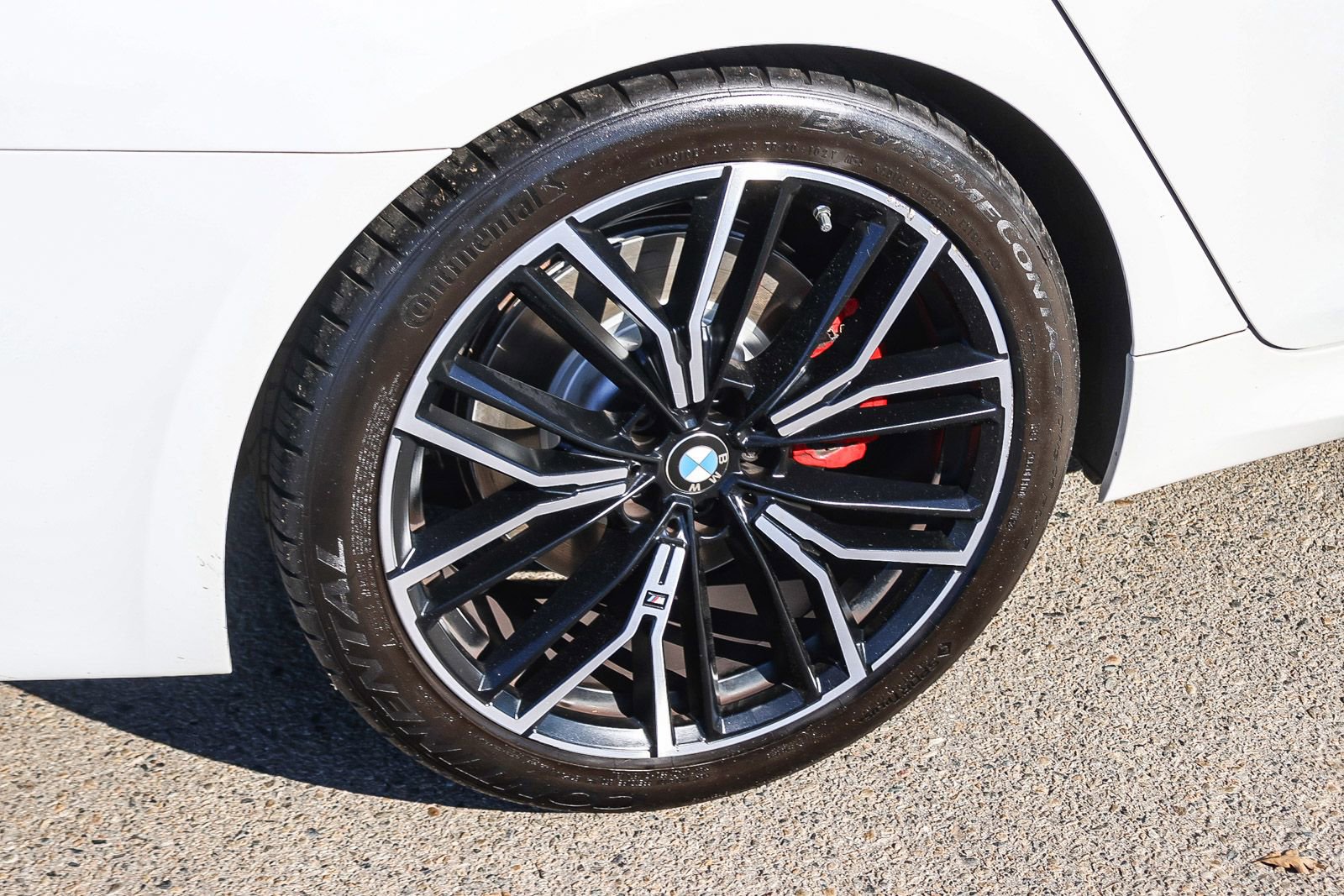 Used 2023 BMW 530i w/ M Sport Package image 14