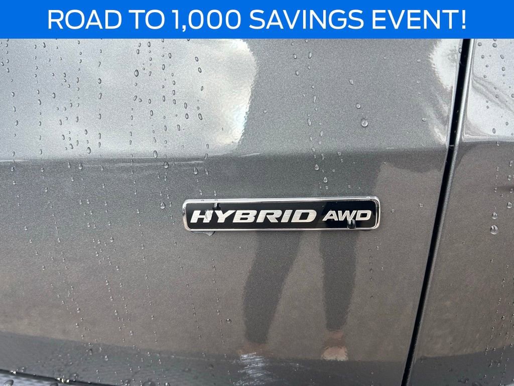 New 2025 Ford Escape ST-Line Elite w/ Class II Trailer Tow Package image 12