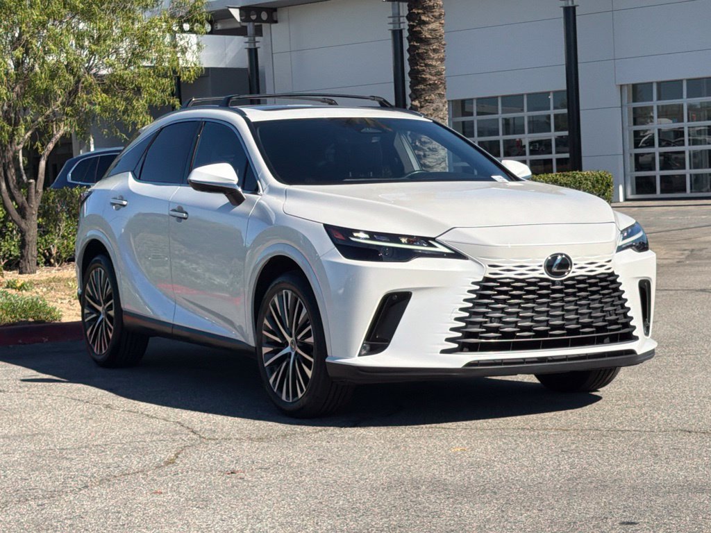 Used 2024 Lexus RX 350 Premium Plus w/ Accessory Package (Z1) FWD image 4