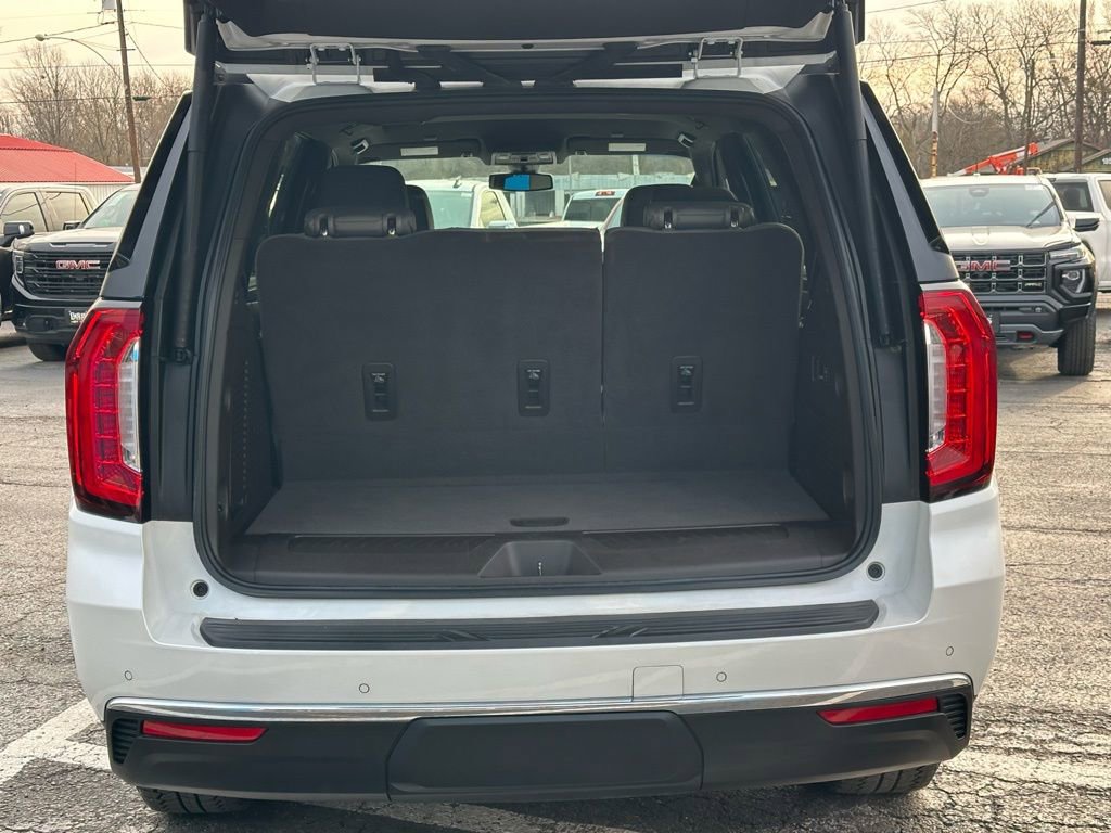 Used 2022 GMC Yukon SLT w/ SLT Luxury Package image 8