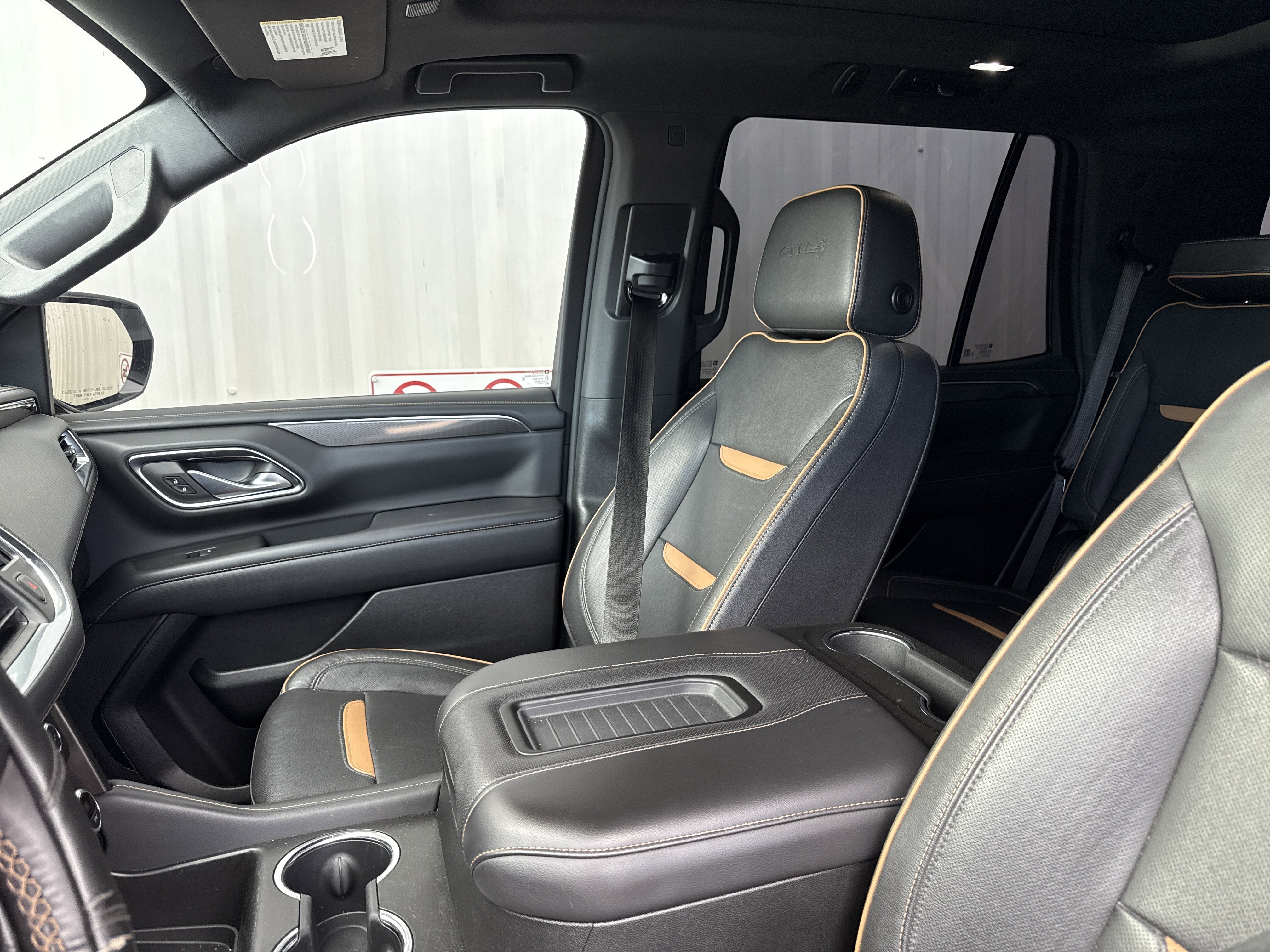 Used 2022 GMC Yukon AT4 image 18