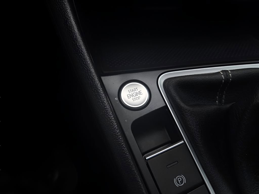 Used 2023 Volkswagen Jetta SE FWD image 23