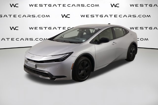 Used 2026 Toyota Prius LE
