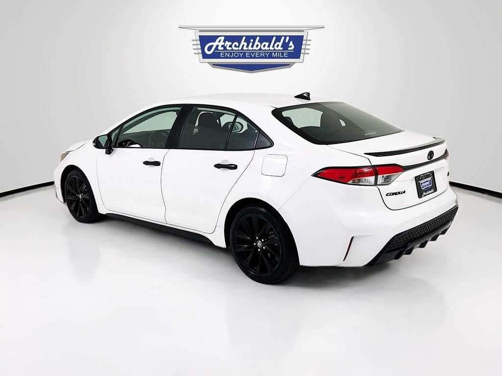 Used 2021 Toyota Corolla SE w/ Carpet Mat Package (TMS) image 6