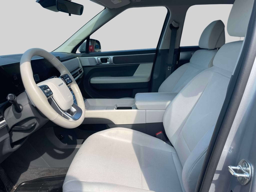 Certified 2025 Hyundai Santa Fe SE AWD/4WD image 15