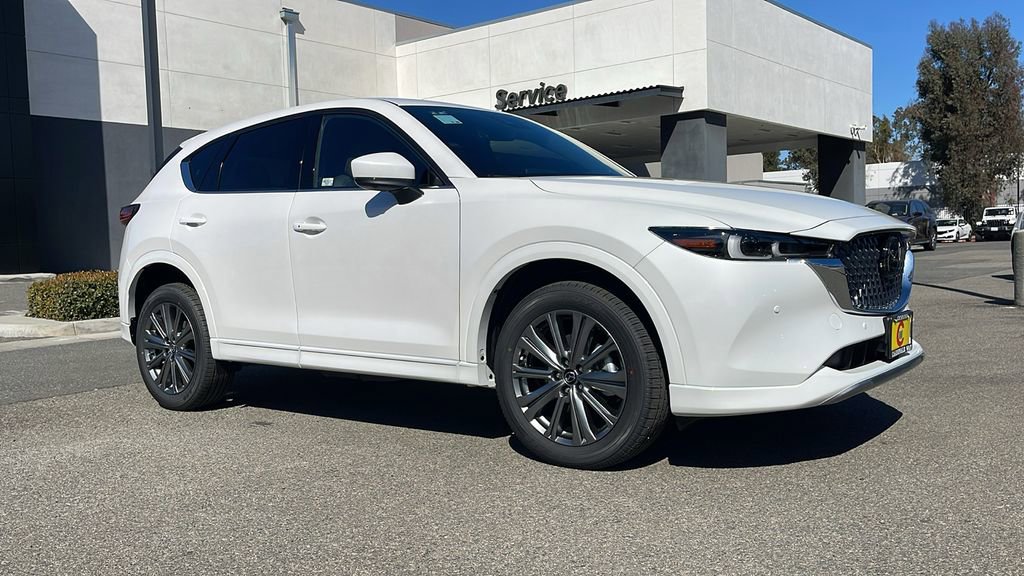 New 2025 MAZDA CX-5 Signature