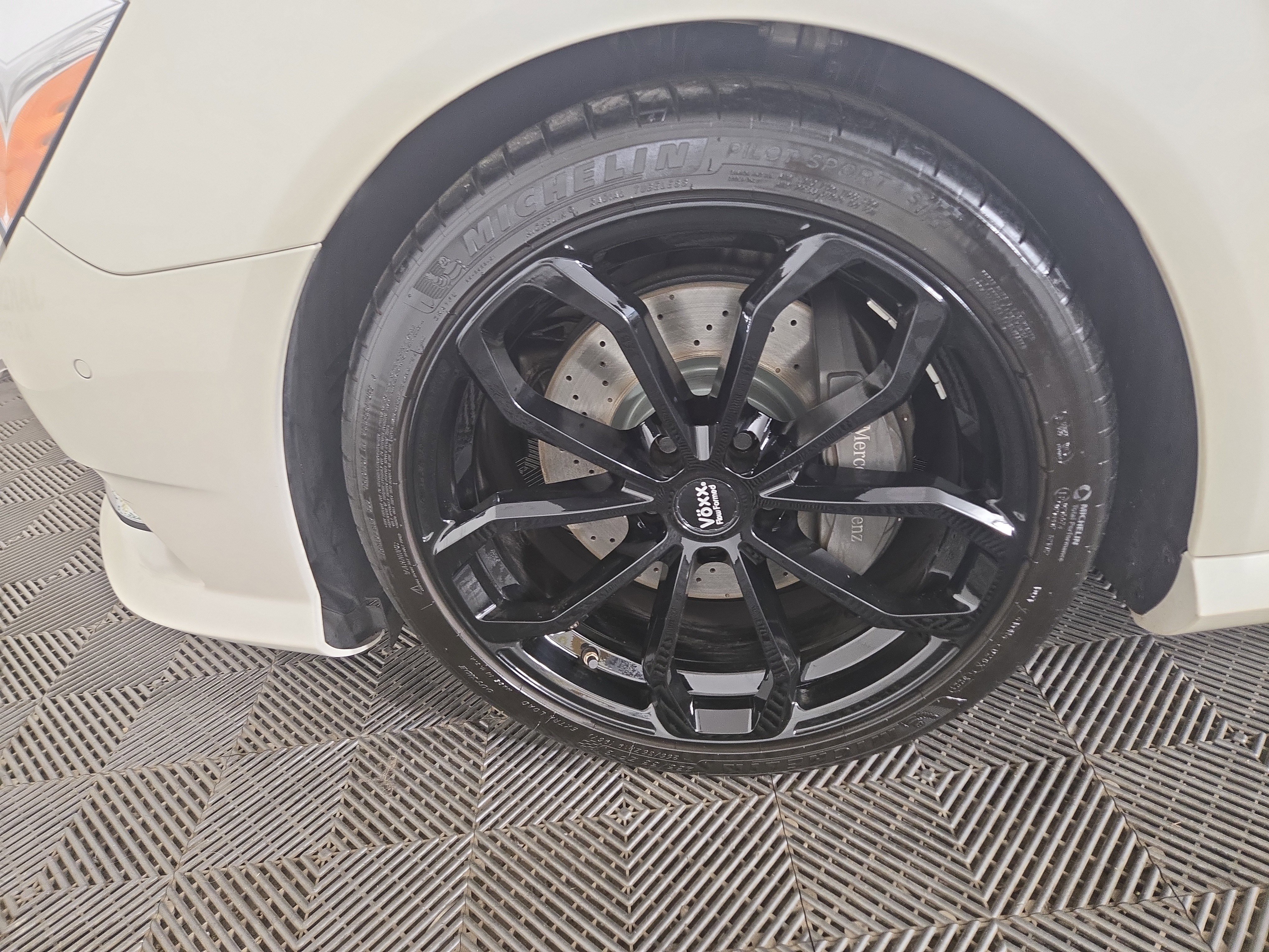 Used 2016 Mercedes-Benz SL 550 image 35