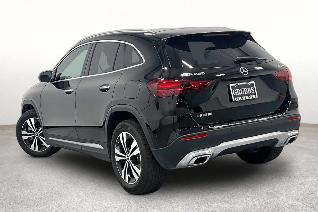 Used 2025 Mercedes-Benz GLA 250 4MATIC image 12