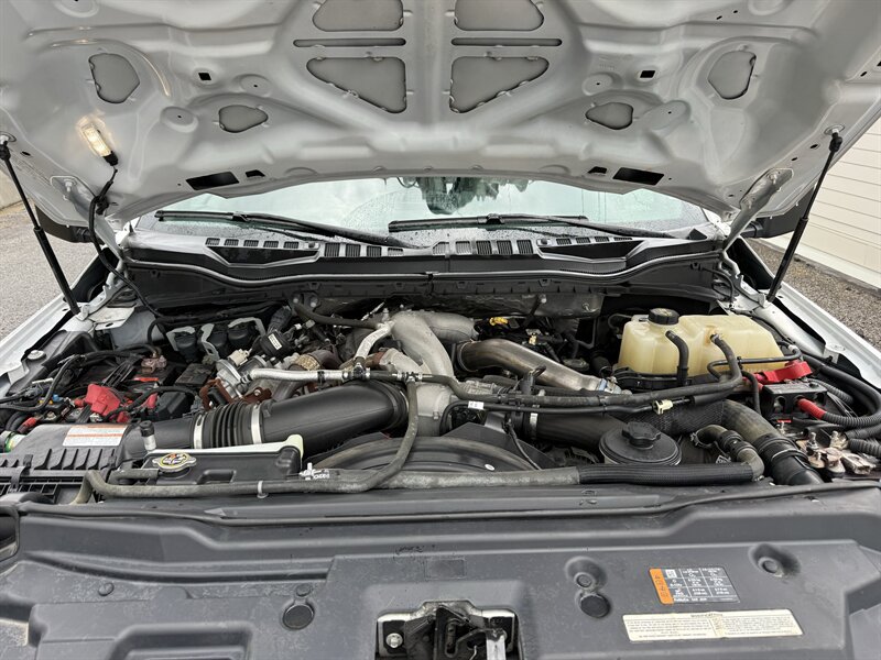 Used 2021 Ford F550 4x4 Regular Cab Super Duty image 48