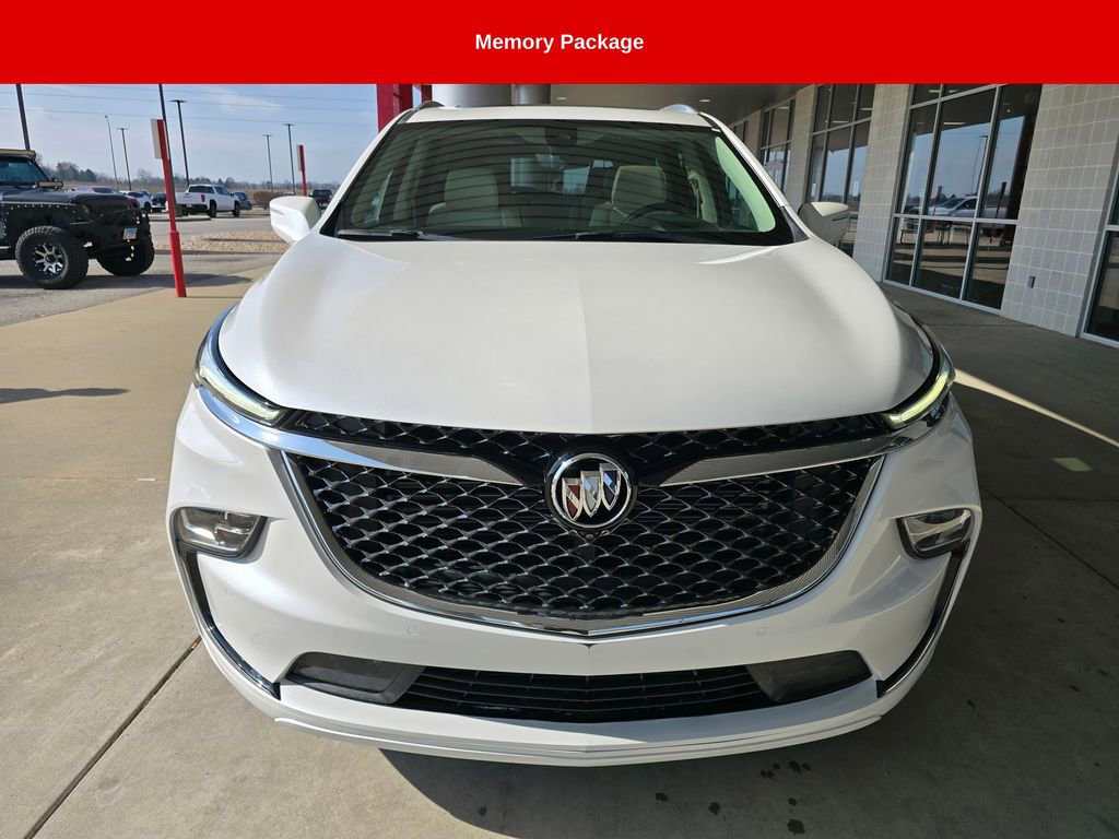 Used 2022 Buick Enclave Avenir w/ Avenir Technology Package image 3