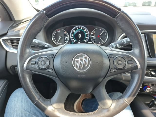 Used 2019 Buick Enclave Avenir w/ Avenir Technology Package AWD/4WD image 13