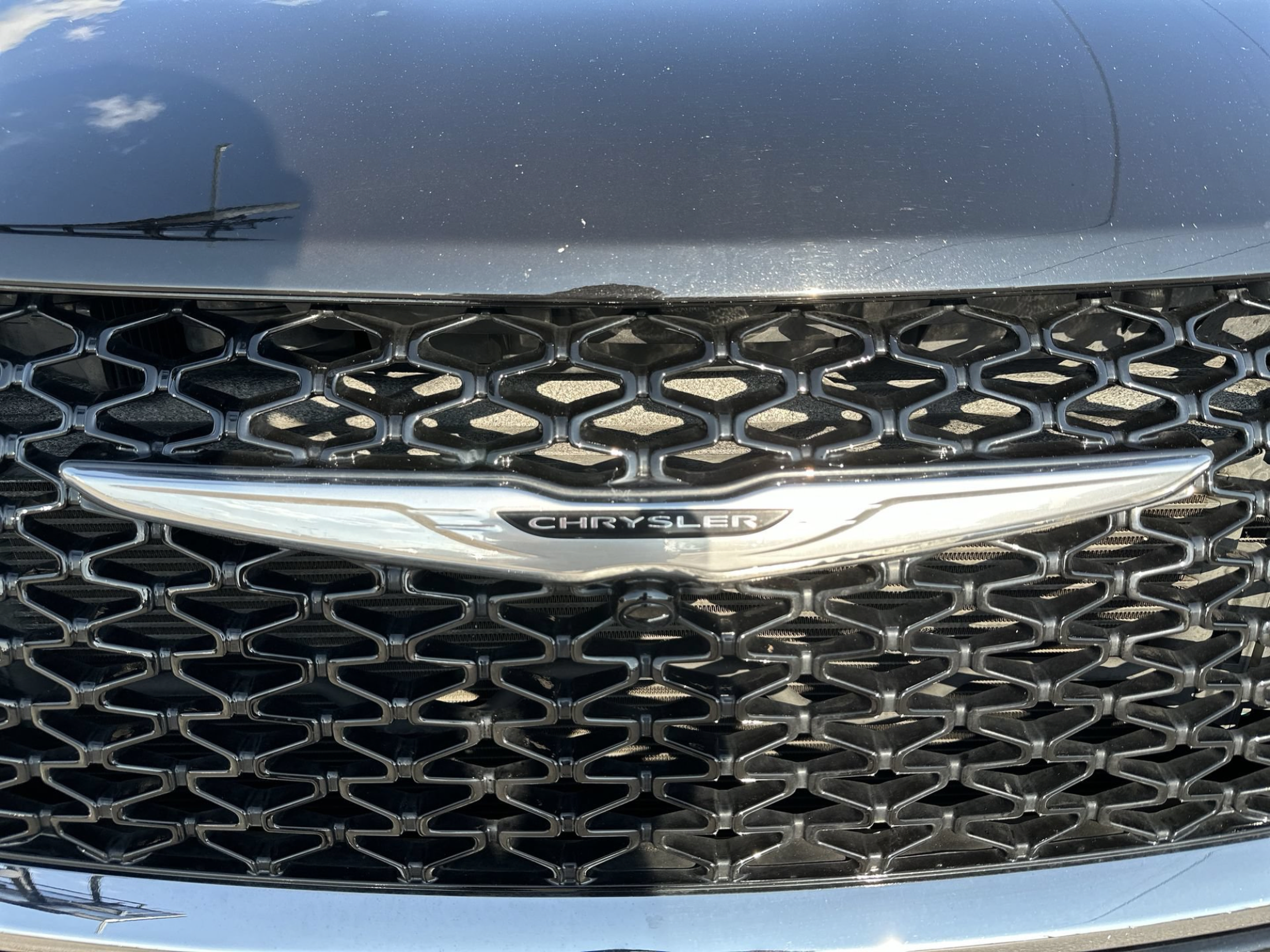 Used 2025 Chrysler Pacifica Select FWD image 27