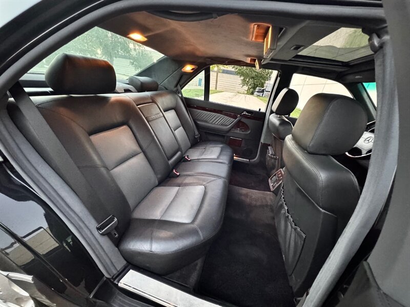 Used 1995 Mercedes-Benz S 600 Sedan image 27