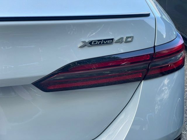 Certified 2025 BMW i5 xDrive40 w/ M Sport Package AWD/4WD image 28