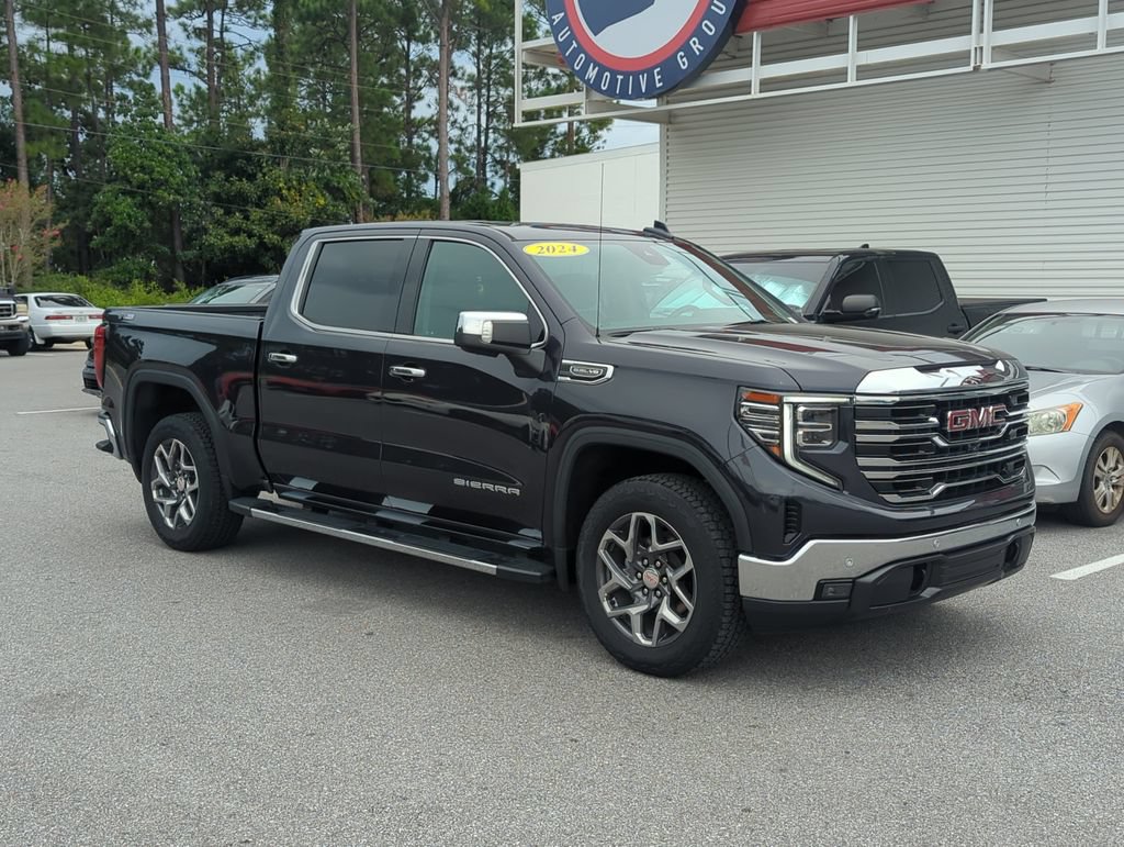 Used 2024 GMC Sierra 1500 SLT w/ SLT Premium Plus Package AWD/4WD image 8