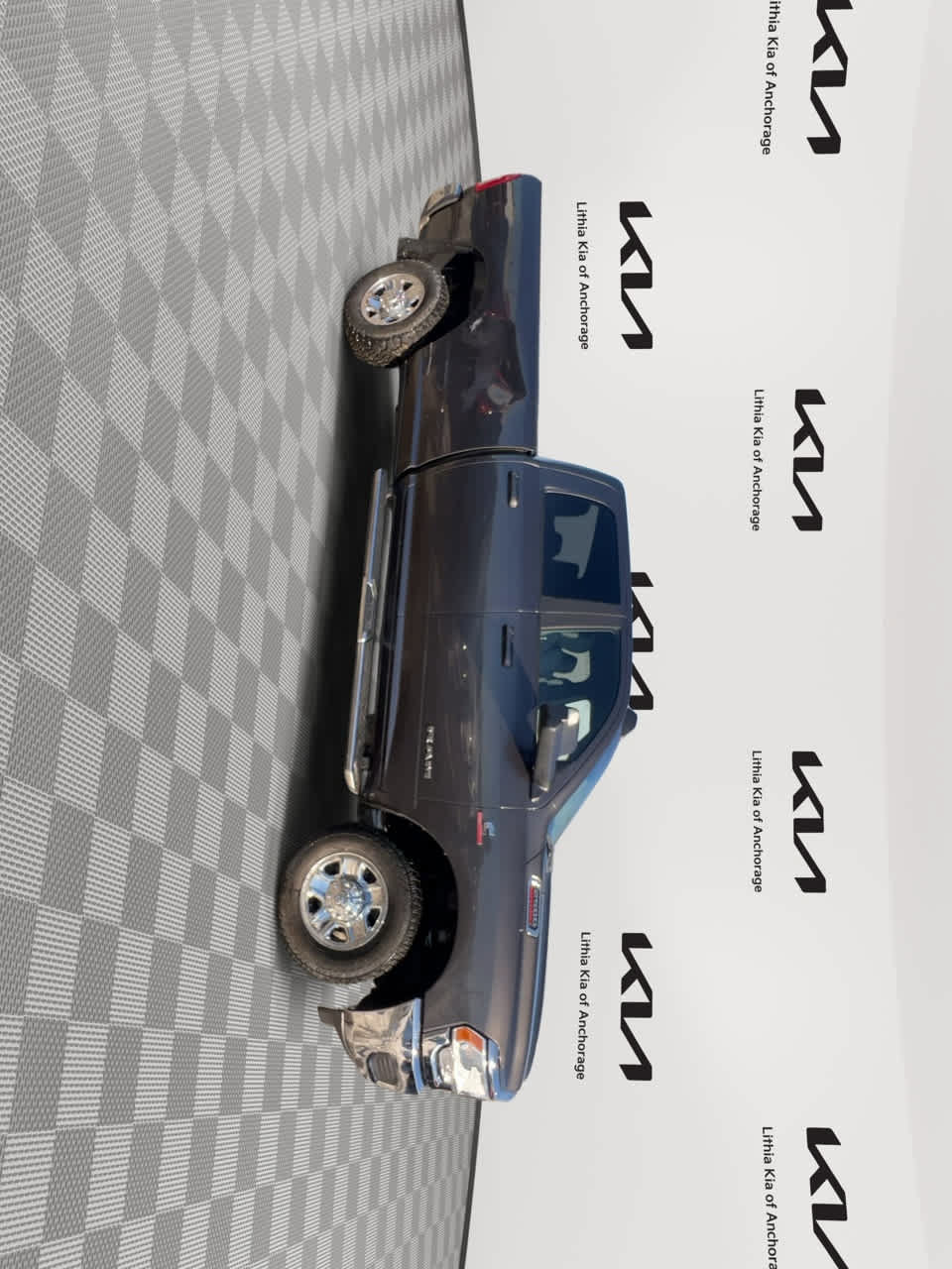 Used 2022 RAM 2500 Big Horn AWD/4WD image 2