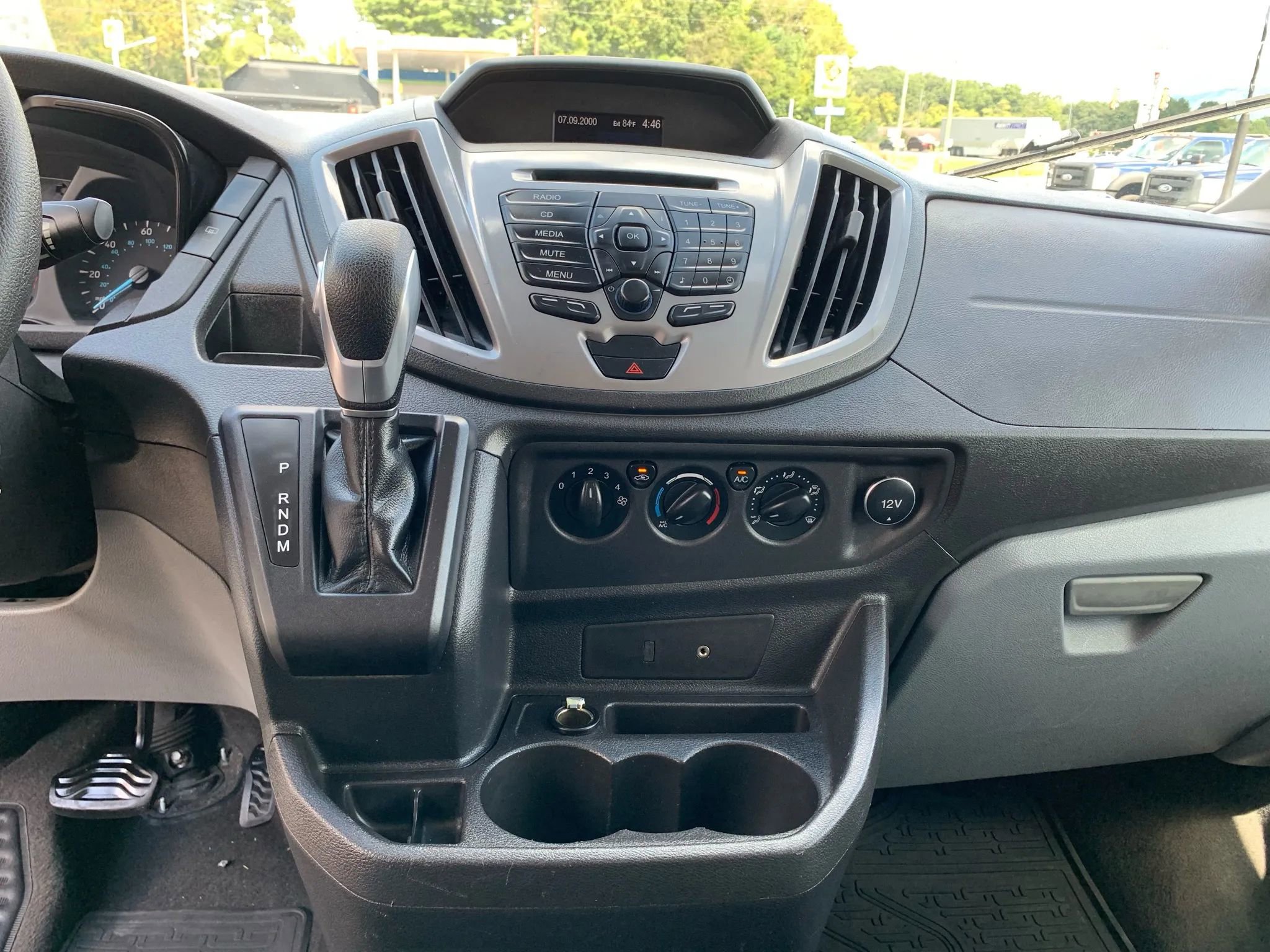Used 2016 Ford Transit 350 XLT RWD image 14