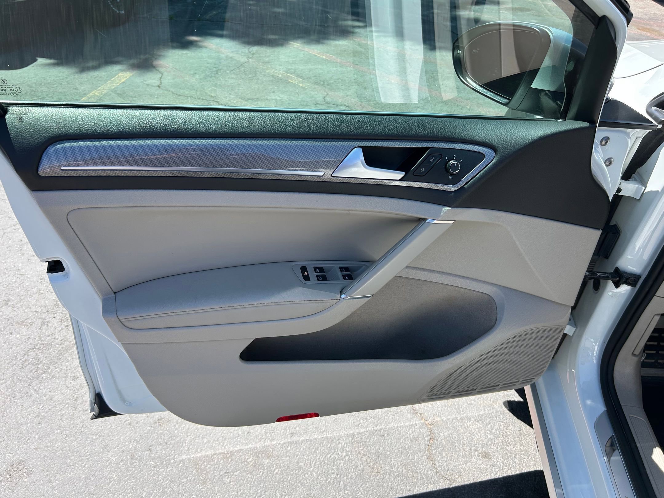 Used 2019 Volkswagen Golf Alltrack S AWD/4WD image 10