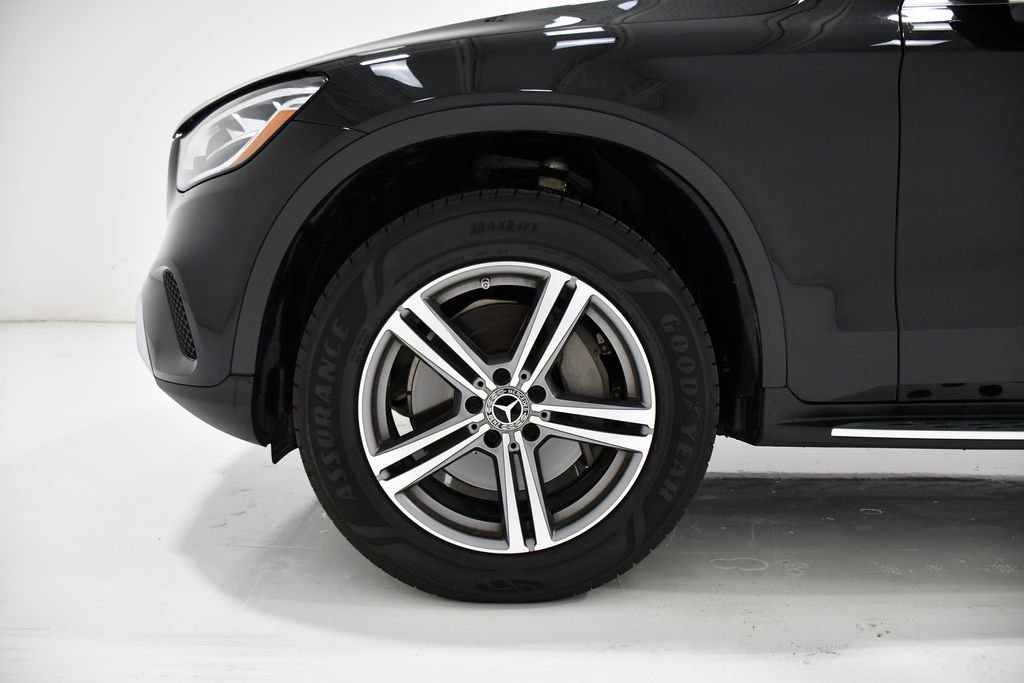 Used 2020 Mercedes-Benz GLC 300 4MATIC image 7