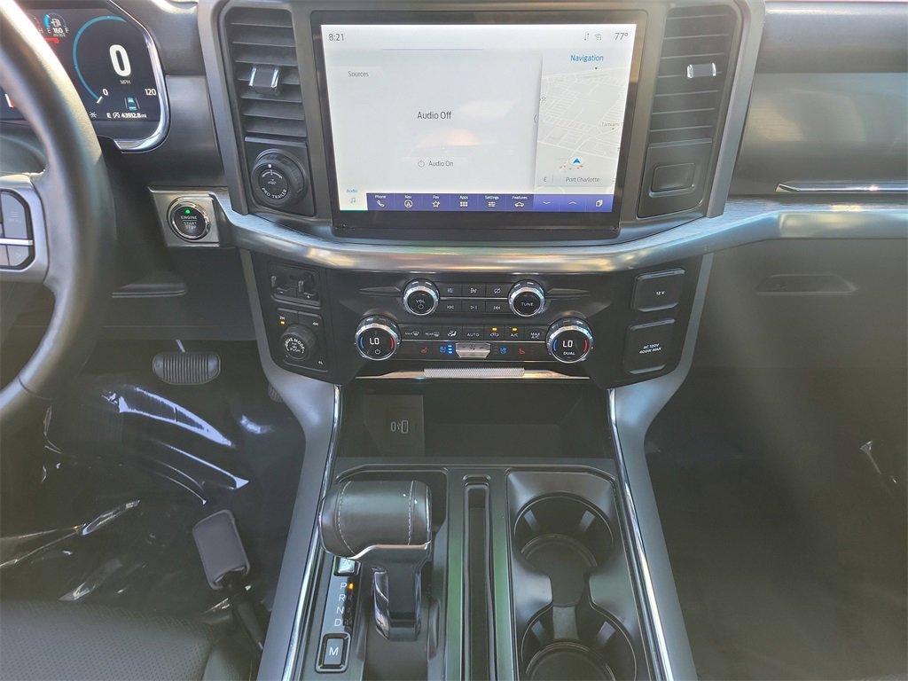 Used 2021 Ford F150 Lariat w/ Max Trailer Tow Package image 16