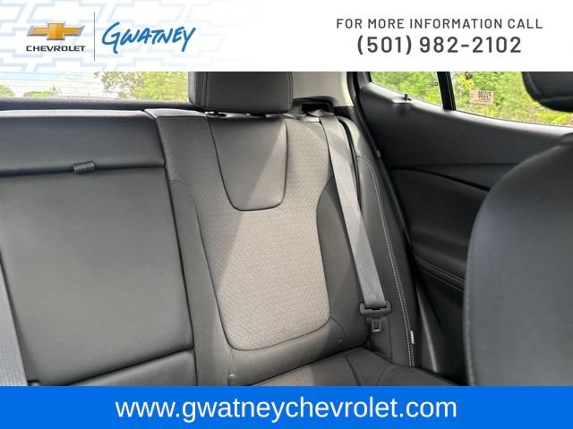 Used 2023 Buick Encore GX Select AWD/4WD image 23