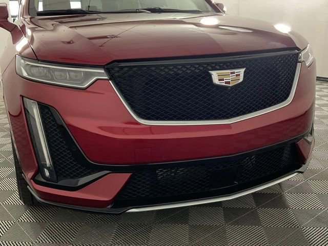 Used 2022 Cadillac XT6 Sport w/ Platinum Package image 8
