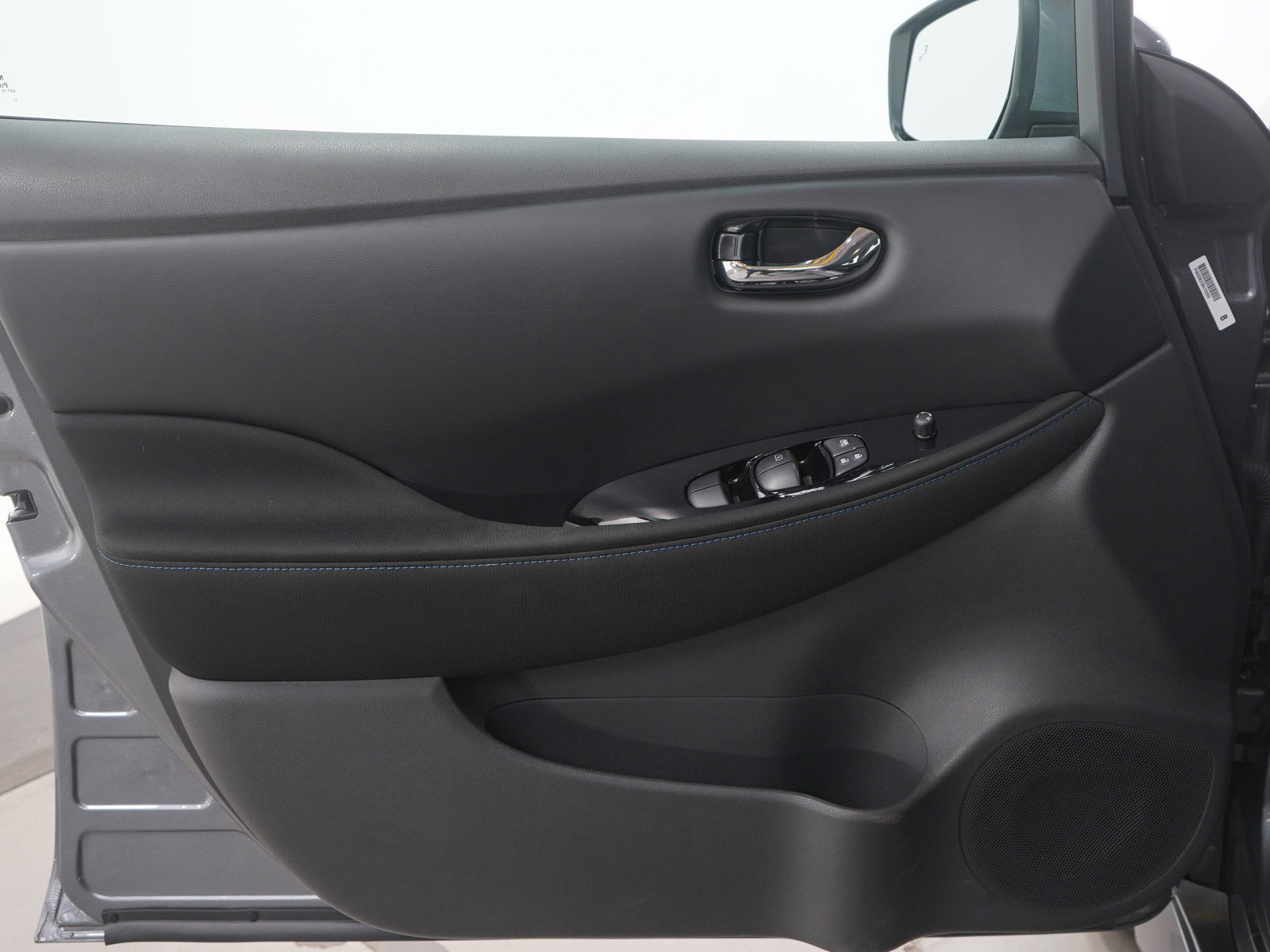 Used 2024 Nissan Leaf SV Plus image 21