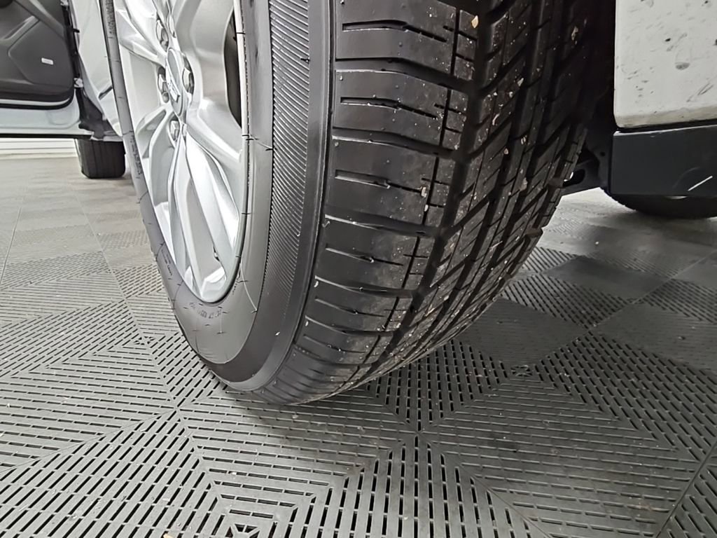 Used 2023 Cadillac XT6 Luxury image 46