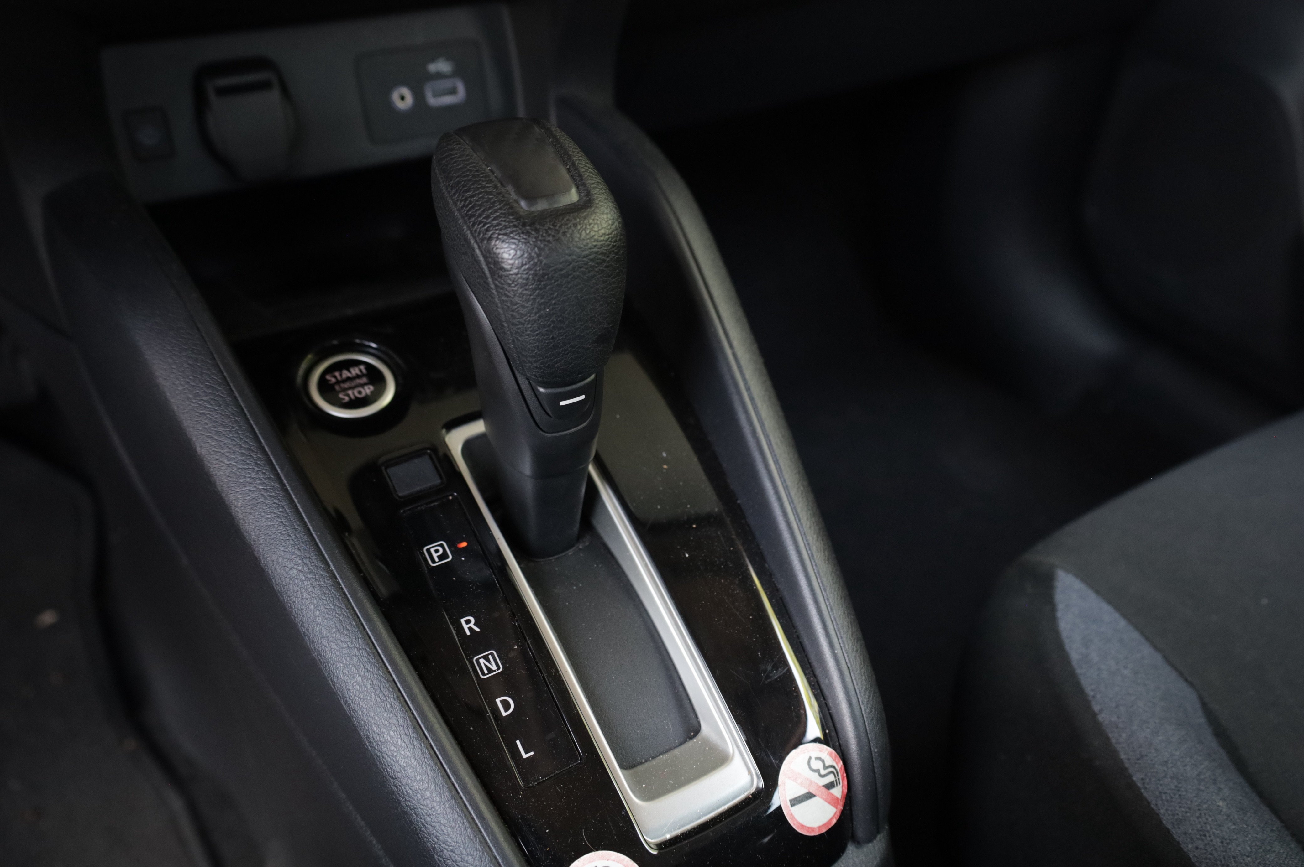 Used 2024 Nissan Versa SV FWD image 10