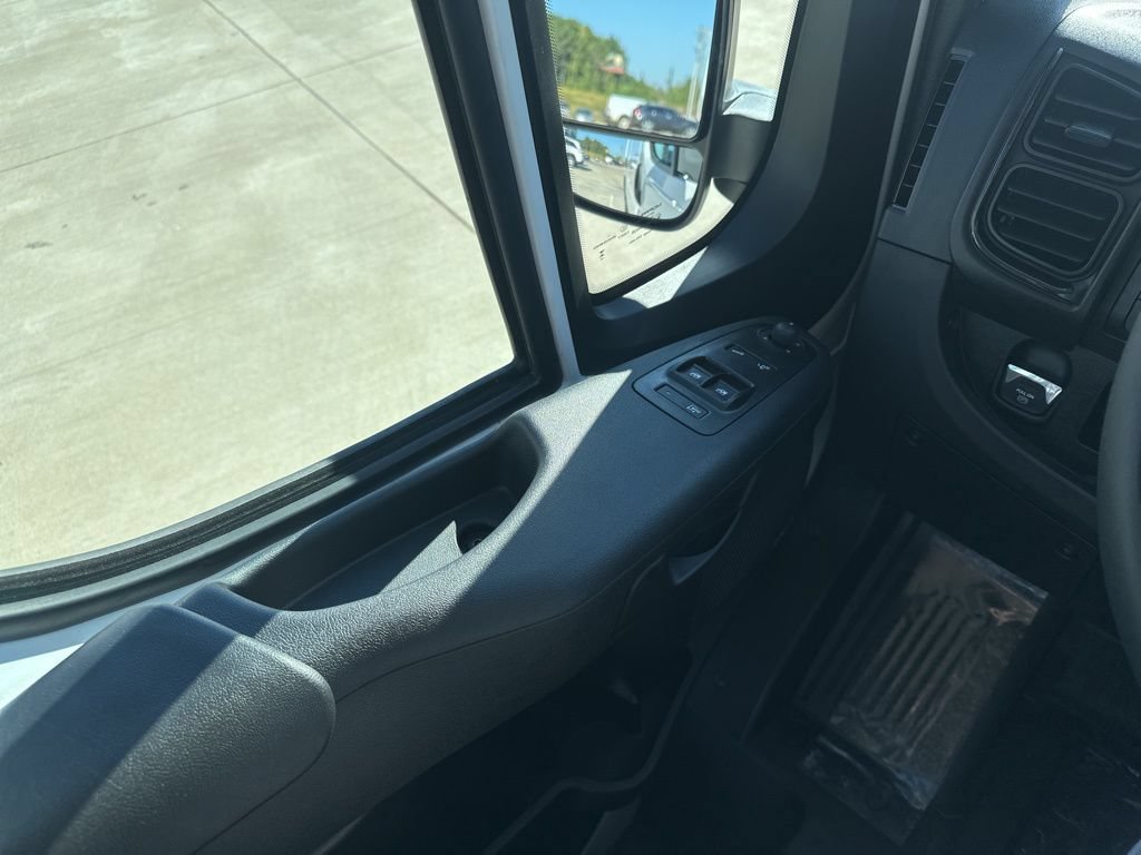 New 2026 RAM ProMaster 3500 w/ Convenience Group FWD image 26