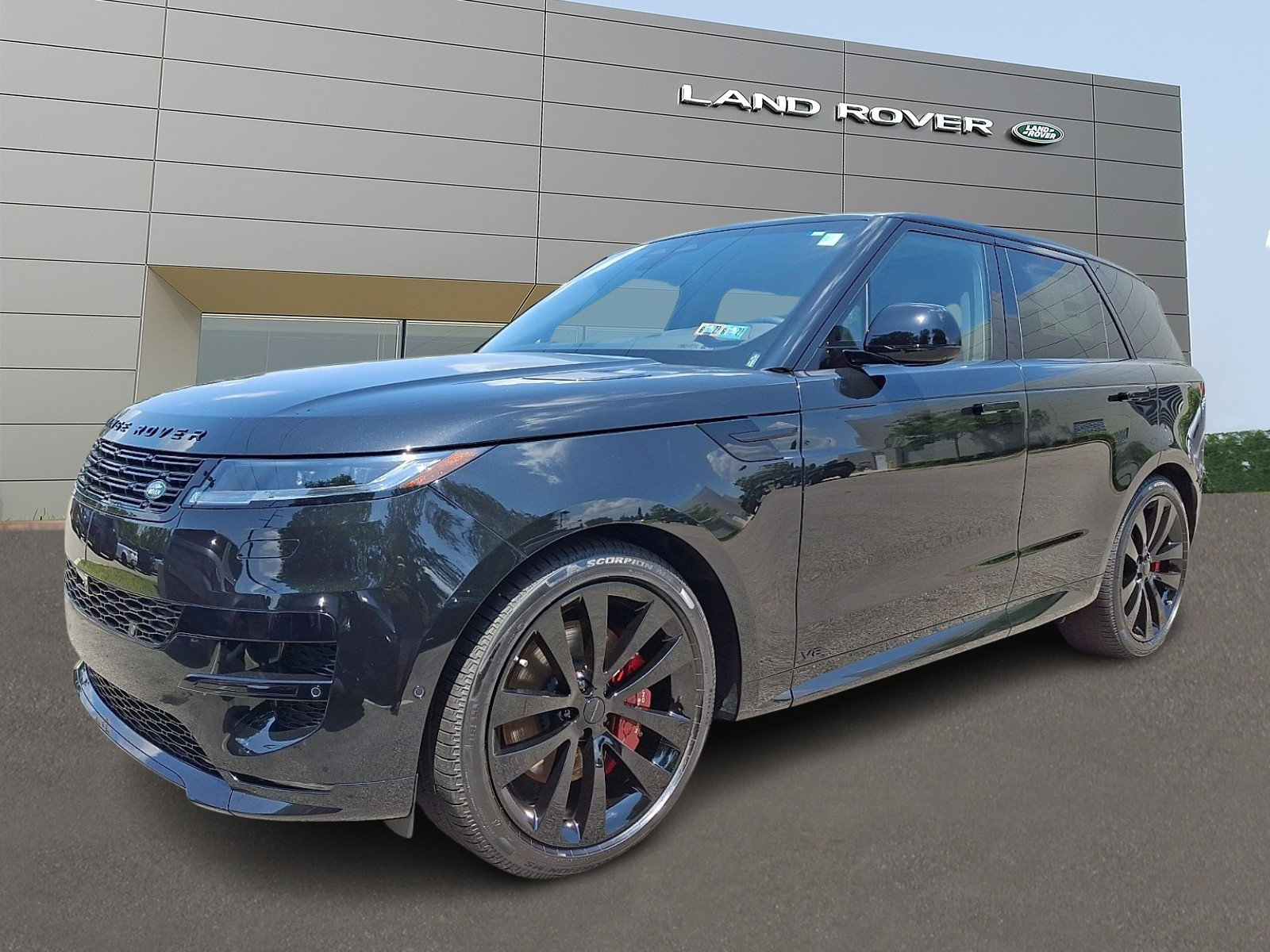 New 2026 Land Rover Range Rover Sport Dynamic SE AWD/4WD image 1