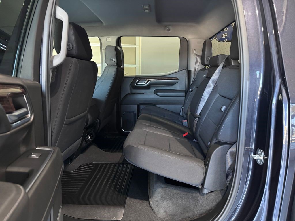 Certified 2024 GMC Sierra 1500 Elevation AWD/4WD image 9