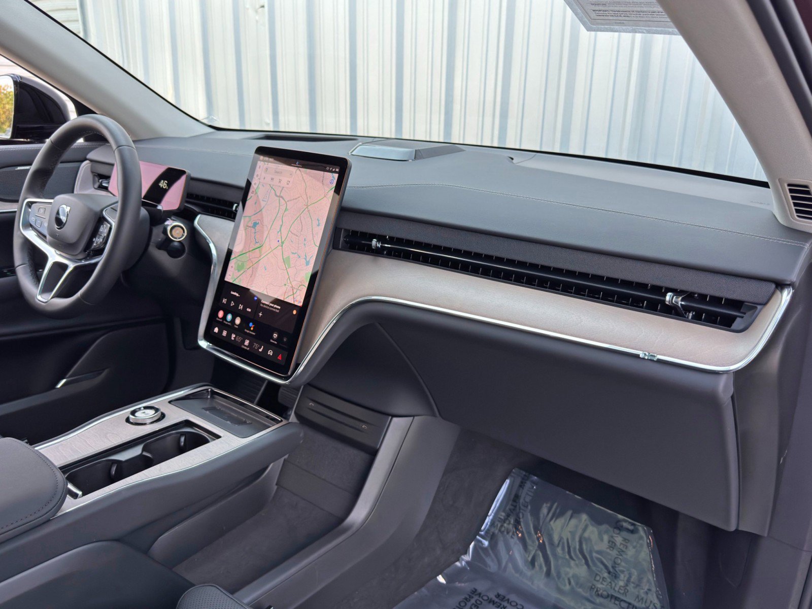 Used 2025 Volvo EX90 Ultra image 15